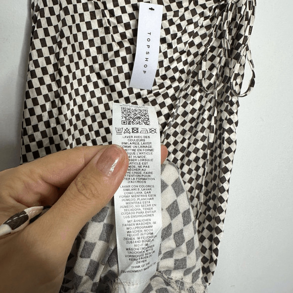 Topshop co-ord hexagonal satin wrap midi skirt in chocolate womens US 2 NWT - Picture 7 of 8